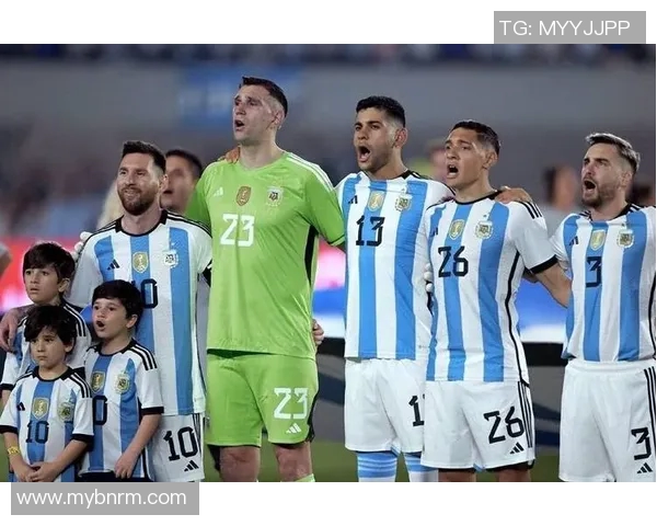 后起之秀足球明星崛起之路探索新一代球员的成长与挑战 后起之秀足球明星崛起之路探索新一代球员的成长与挑战