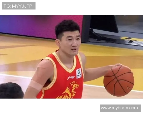 孙铭徽：从青涩球员到篮球场上的领军人物与荣耀追逐者