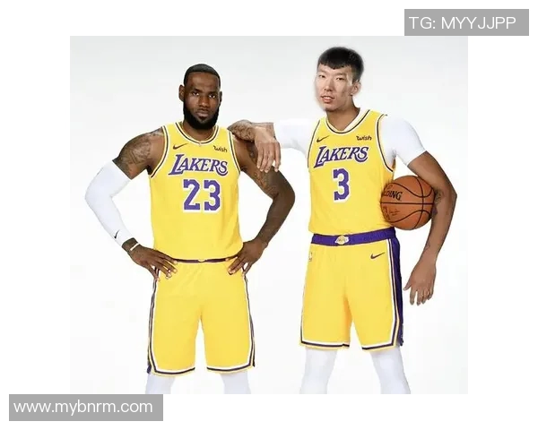 热火与骑士激战正酣胜负悬念引发球迷热议与期待